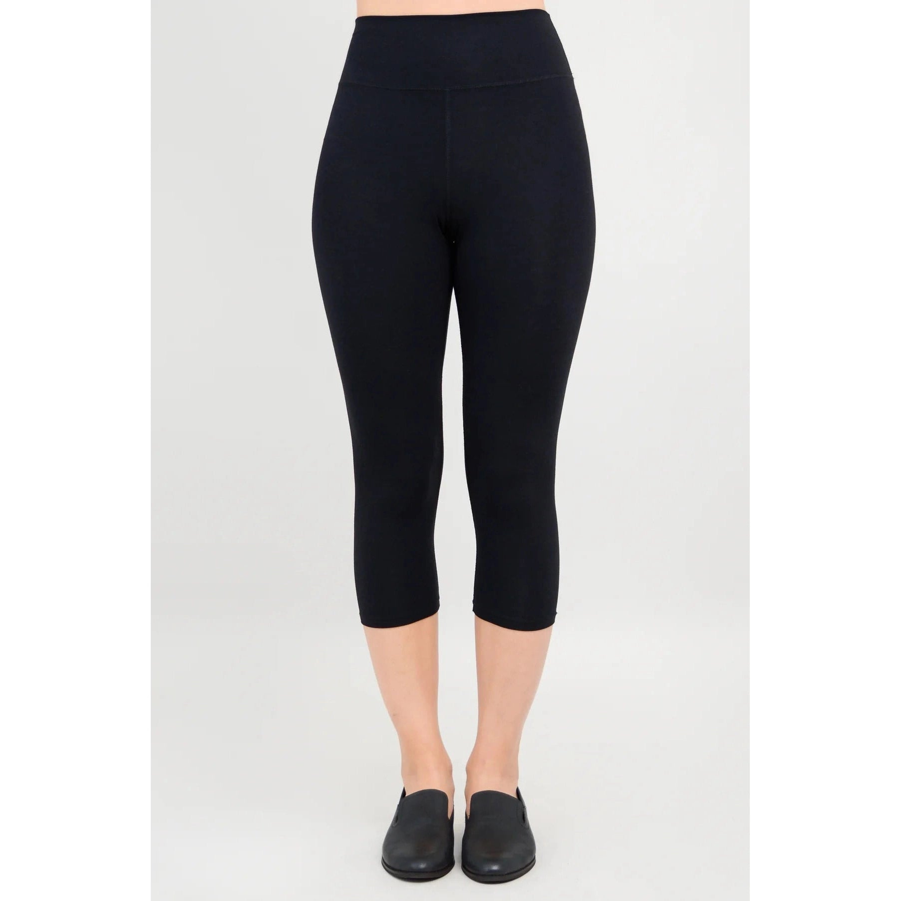 Blue Sky Riley Capris in Black shown on a model against a white background, from the front view.