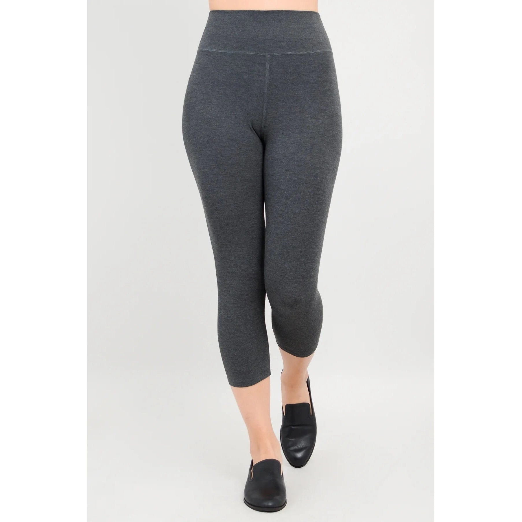Blue Sky Riley Capris in Graphite shown on a mode against a white background, from the front view.