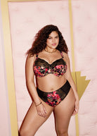 Elomi Morgan Hot House lifestyle image of model 