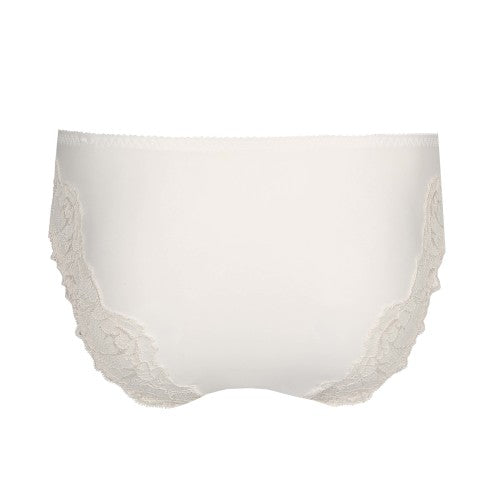 Madison Rio Brief